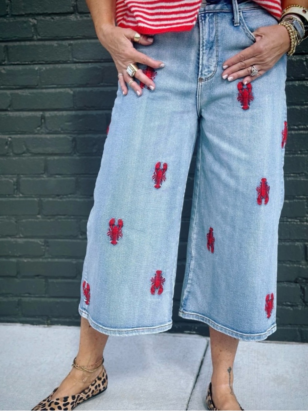 DRIFTWOOD Light Wash Cropped Wide-Leg Jeans with Red Lobster Embroidery
